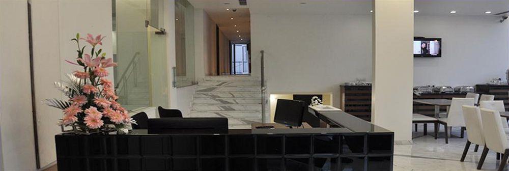 Fabhotel Prime Sage New Delhi Exteriör bild